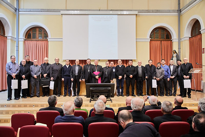 Homenaje a los sacerdotes 25-50-60-70 años en el Seminario Conciliar